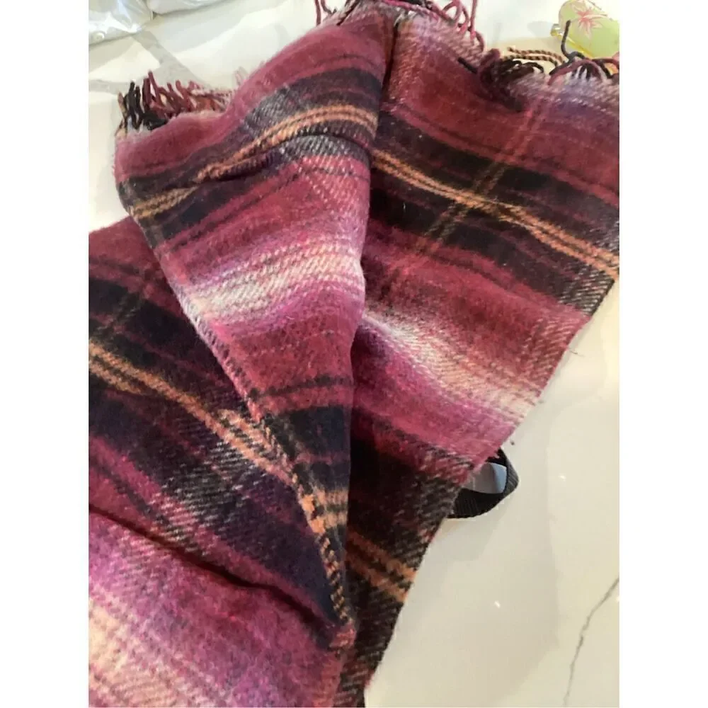 Woolrich Johnstons The Utility Rug Travel Blanket With Carrier Shetland Wool Sco